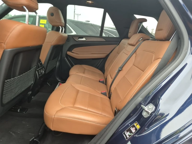 Mercedes-Benz GLE * AMG 43 * CARFAX * БЕЗ ПЪРВОНАЧАЛНА ВНОСКА, снимка 12 - Автомобили и джипове - 52841957