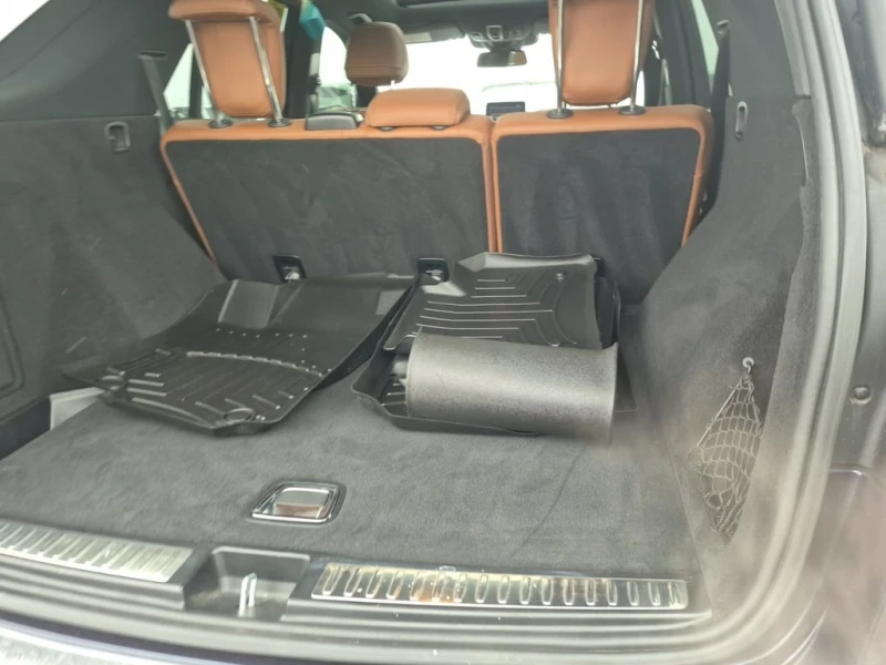 Mercedes-Benz GLE * AMG 43 * CARFAX * БЕЗ ПЪРВОНАЧАЛНА ВНОСКА, снимка 13 - Автомобили и джипове - 52841957