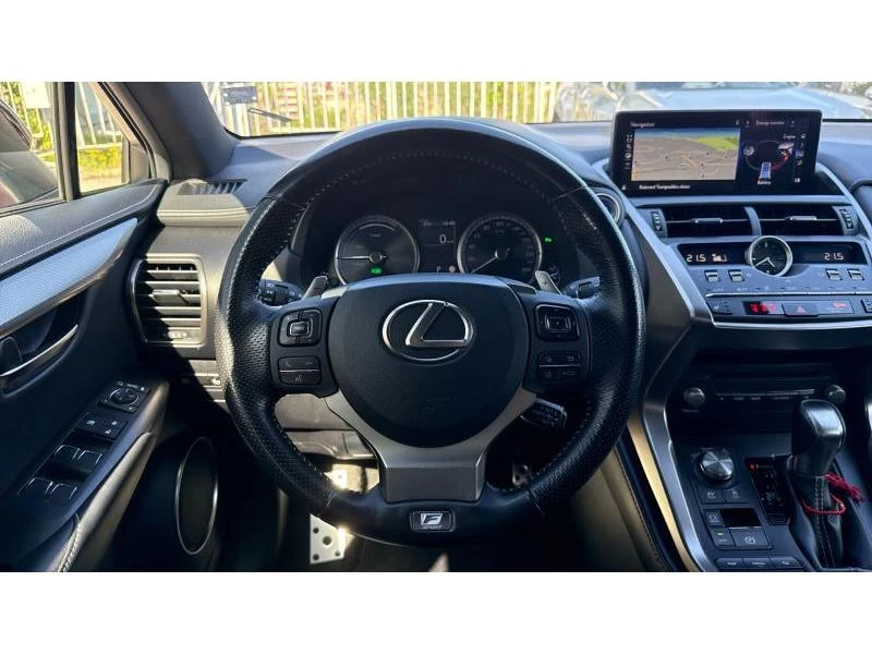Lexus NX 300h F-SPORT 4WD - изображение 9