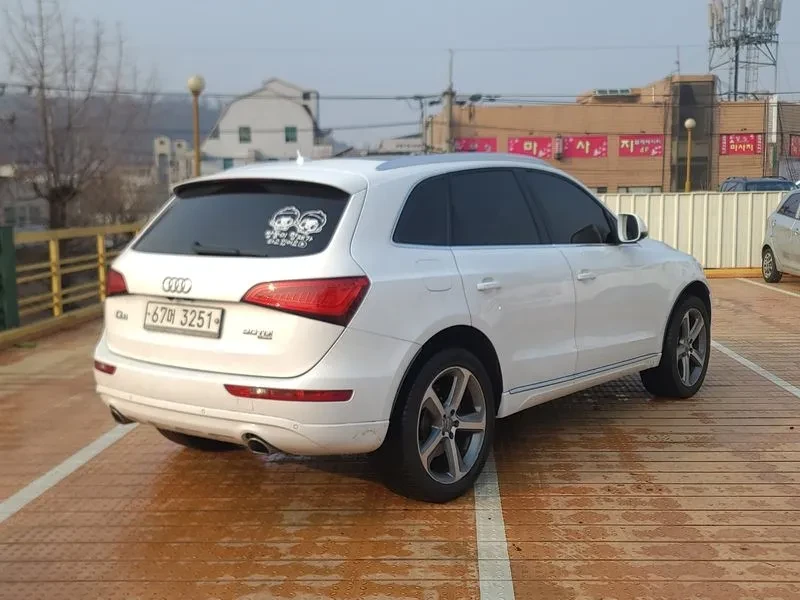 Audi Q5 3.0 TDI Quattro, снимка 4 - Автомобили и джипове - 55129966