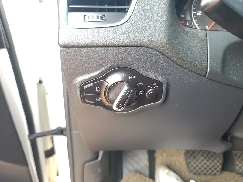 Audi Q5 3.0 TDI Quattro, снимка 17 - Автомобили и джипове - 55129966