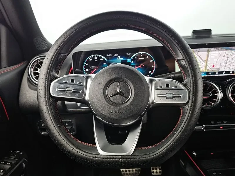 Mercedes-Benz GLB 250 4Matic, снимка 13 - Автомобили и джипове - 55699051