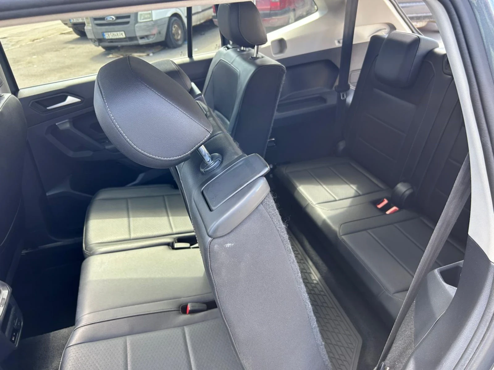 VW Tiguan 4MOTION Автом Панорама Кожа - изображение 9
