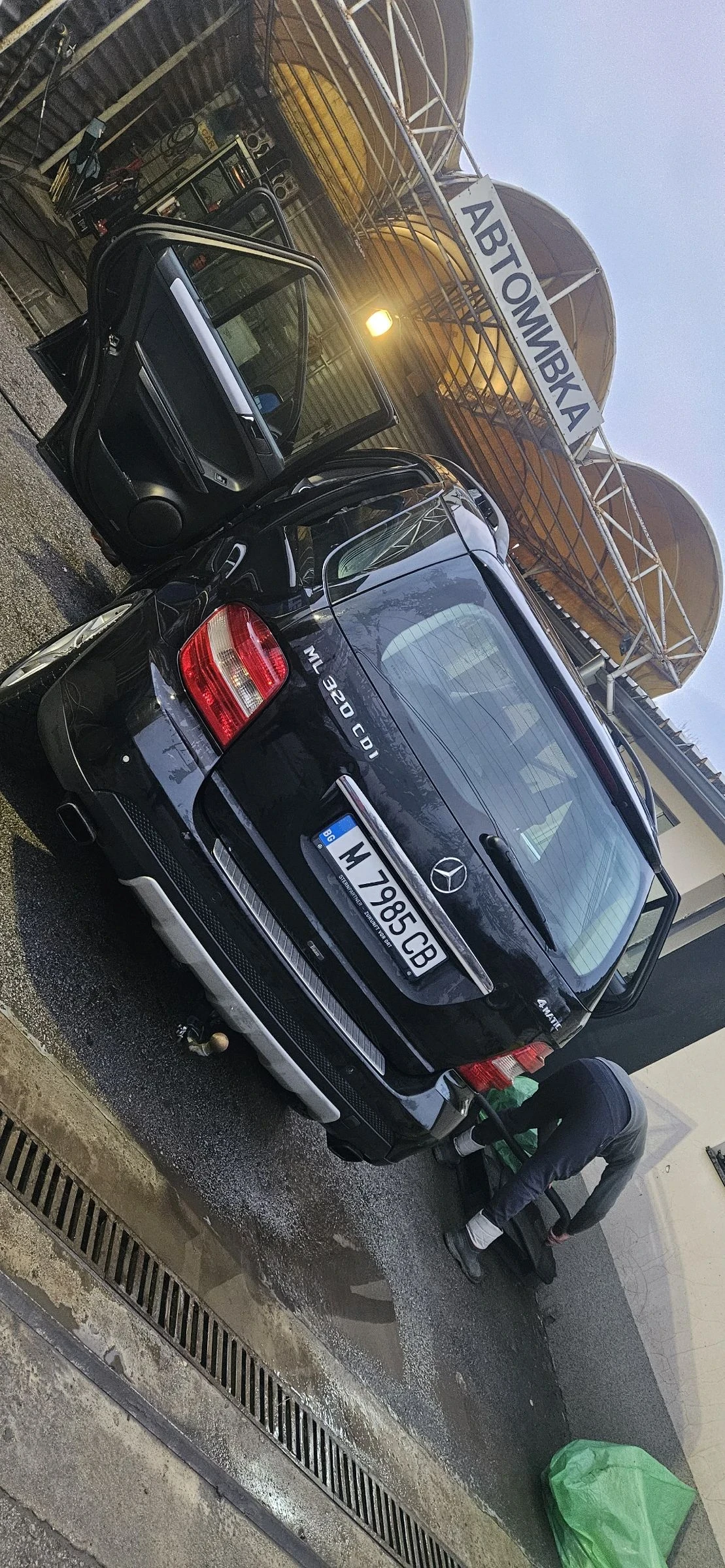 Mercedes-Benz ML 320  - изображение 7