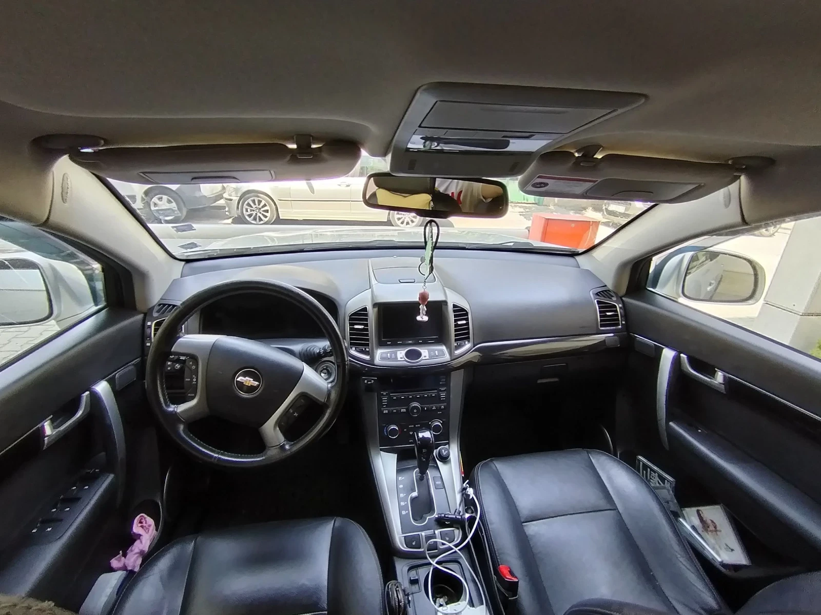 Chevrolet Captiva 2.4 100Anniv.4WD Swiss 7sitzen 167 GPL - изображение 4