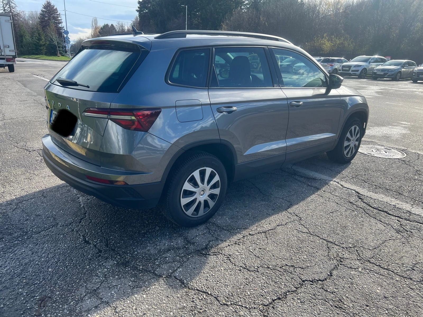Skoda Karoq 1.5 tsi Гаранционна и обслужена, LED, CARPLAY - изображение 4