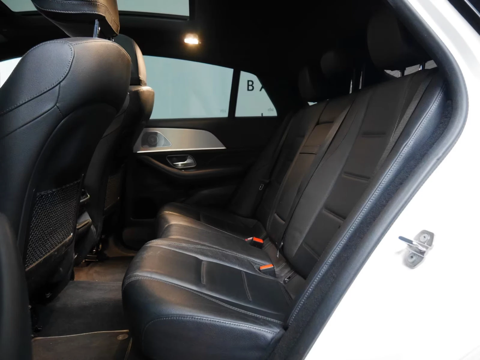 Mercedes-Benz GLE 400 d/COUPE/330HP/4MATIC/AMG/PANO/360/AHK/957g, снимка 12 - Автомобили и джипове - 53912807