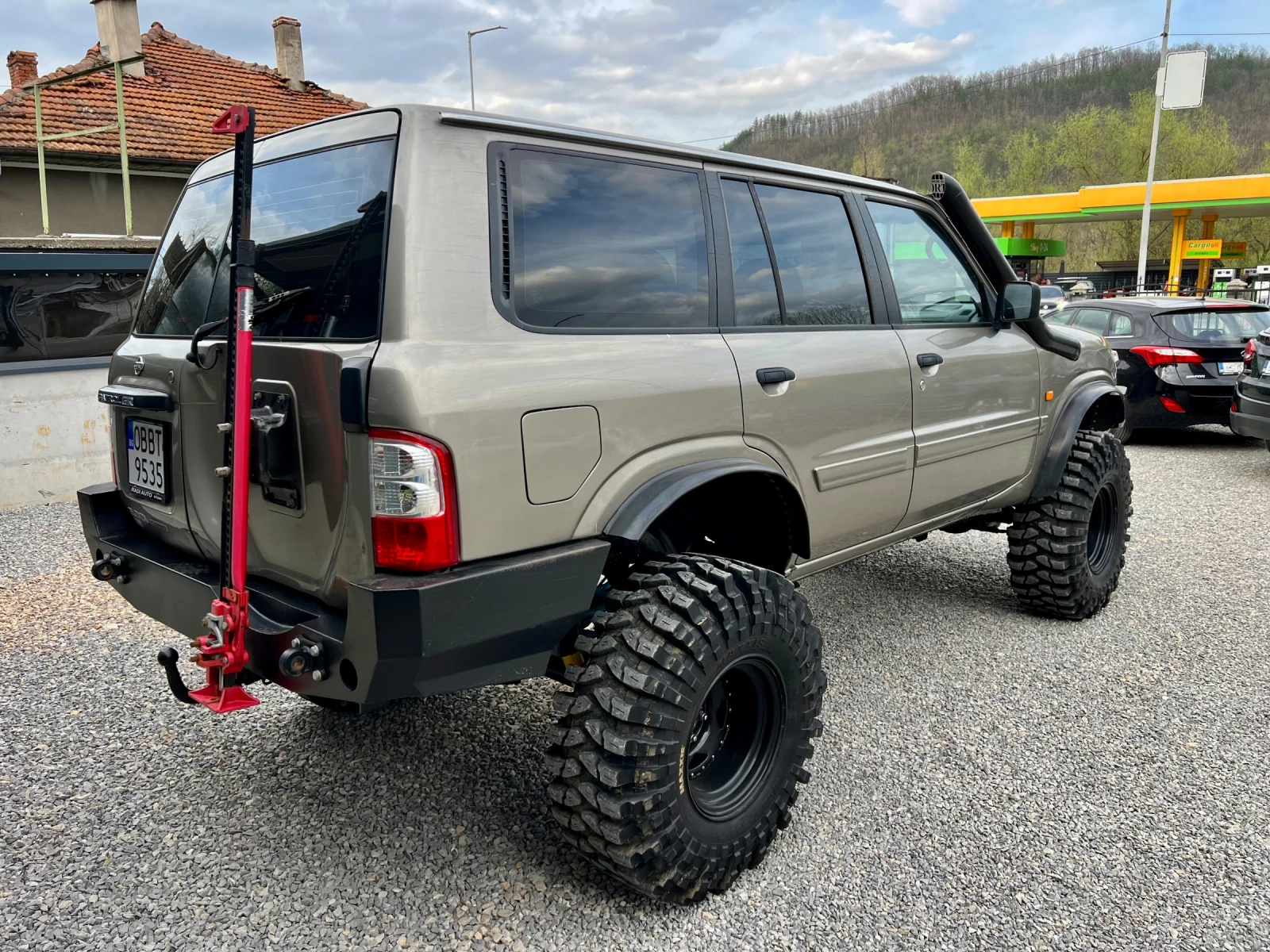 Nissan Patrol 3.5 BMW 400к.с, снимка 3 - Автомобили и джипове - 54219823