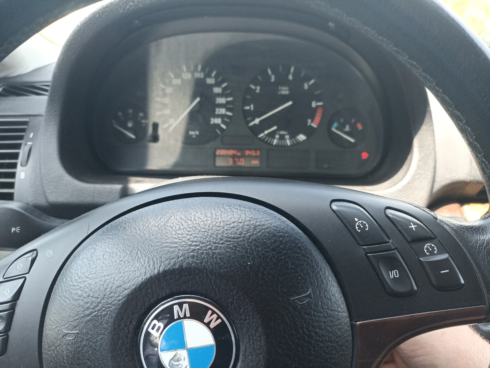 BMW X5, снимка 5 - Автомобили и джипове - 54371097