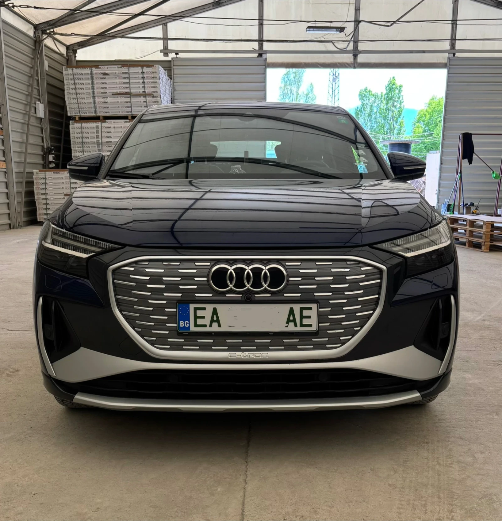 Audi Q4 E-tron 40, S-line, Sportback, Coupe, Pano, снимка 7 - Автомобили и джипове - 54428728