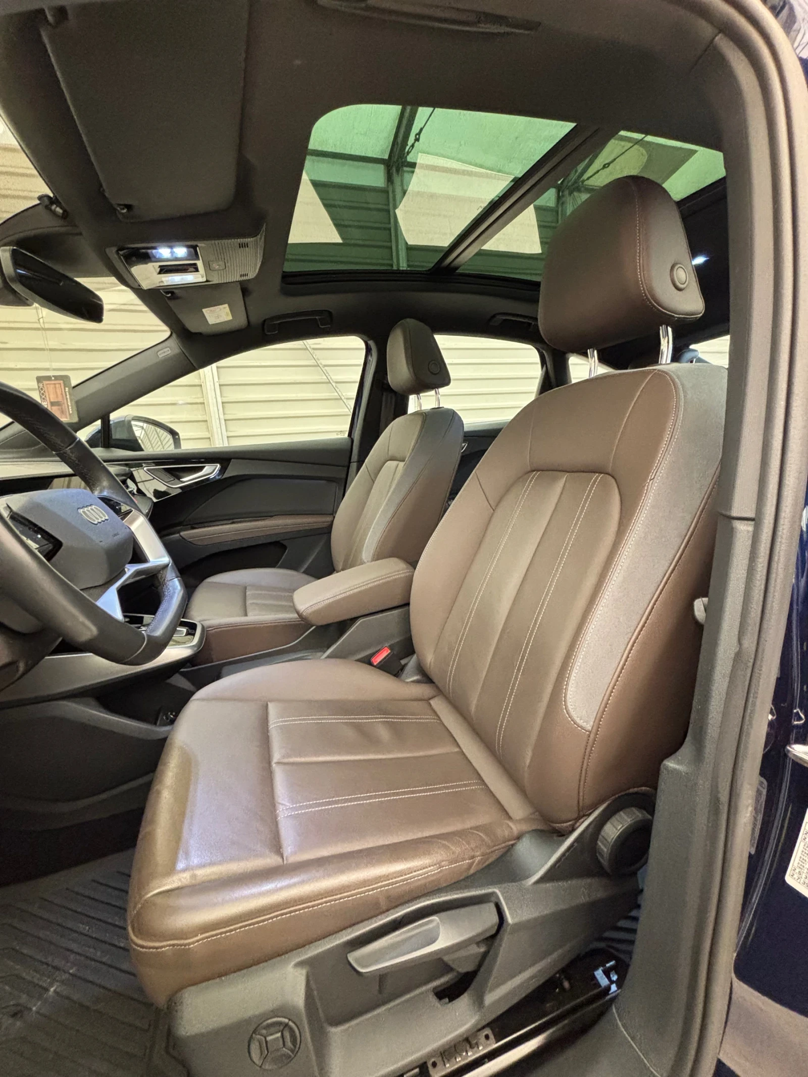 Audi Q4 E-tron 40, S-line, Sportback, Coupe, Pano, снимка 9 - Автомобили и джипове - 54428728