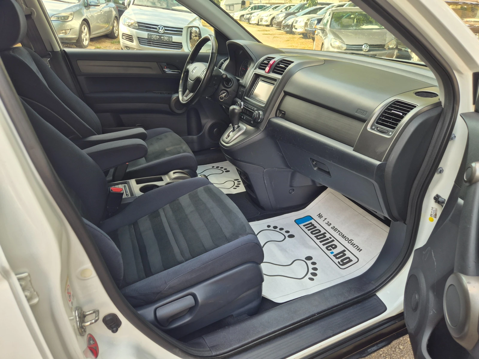 Honda Cr-v 2.2i-DTEC НАВИ АЛКАНТАРА БЕЗ РЪЖДИ И ЗАБЕЛЕЖКИ, снимка 11 - Автомобили и джипове - 55929073