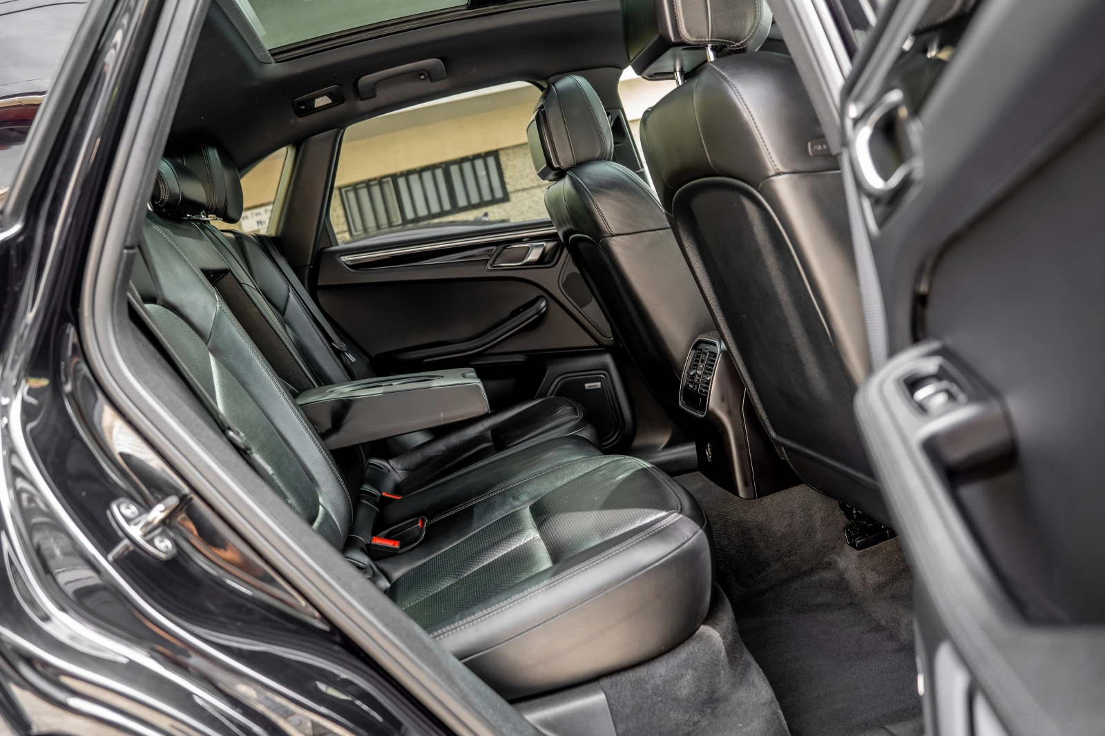 Porsche Macan S   , снимка 9 - Автомобили и джипове - 55972153