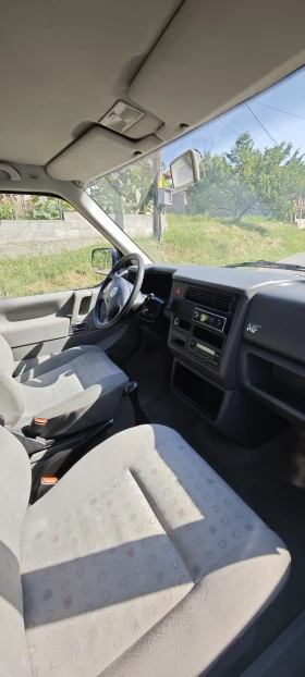Обява за продажба на VW Caravelle Caravelle 2.5 TDI ~22 000 лв. - изображение 5