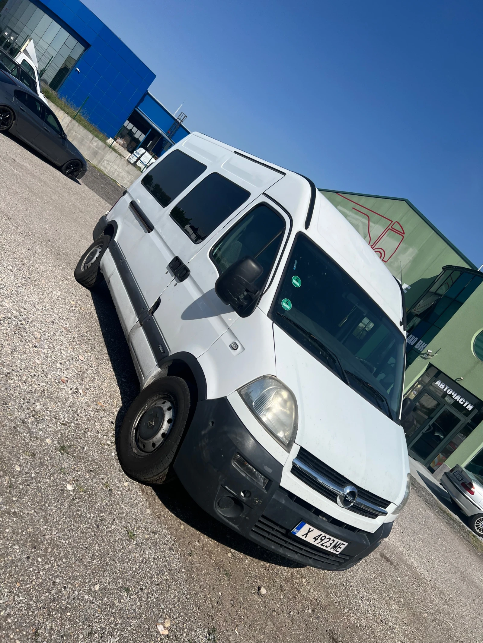 Opel Movano 5+ 1 M1 - изображение 2