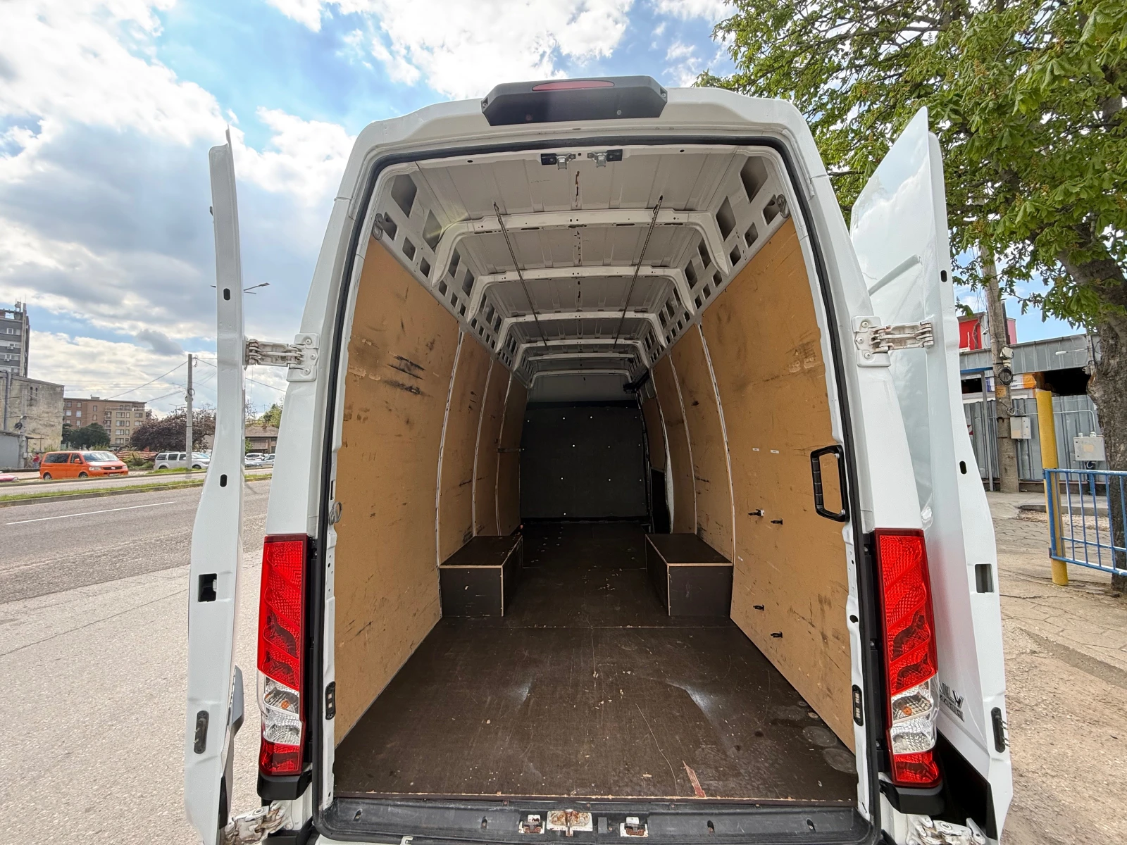 Iveco Daily 35C17 HI MATIC 8 3.0 D | Mobile.bg � ����������� 12