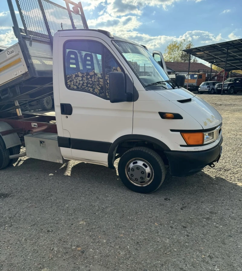 Iveco Daily 35C13K , 2.8 , 130кс , Регистрация, снимка 2 - Камиони - 47789246