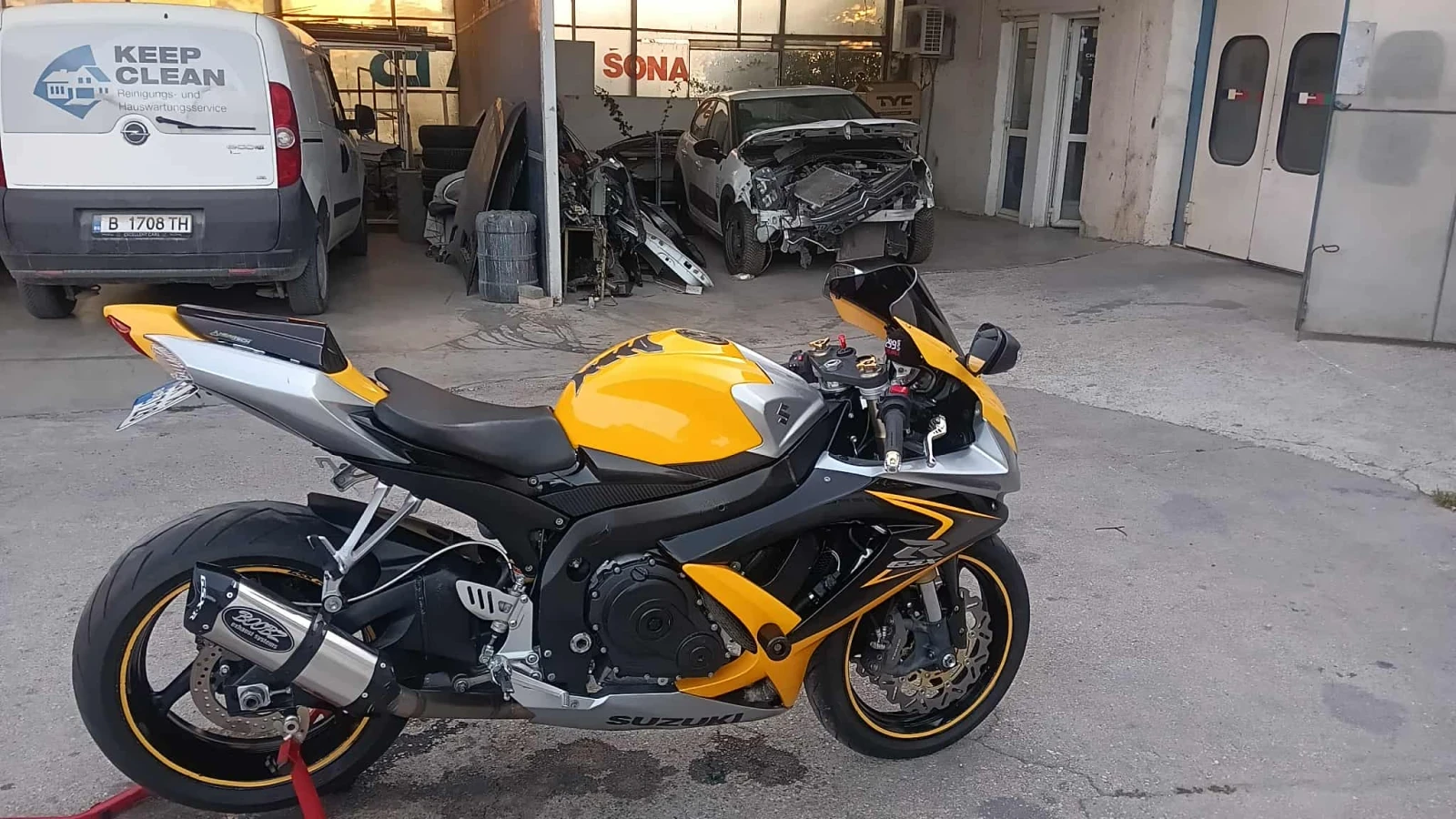 Suzuki Gsxr К8 - изображение 2