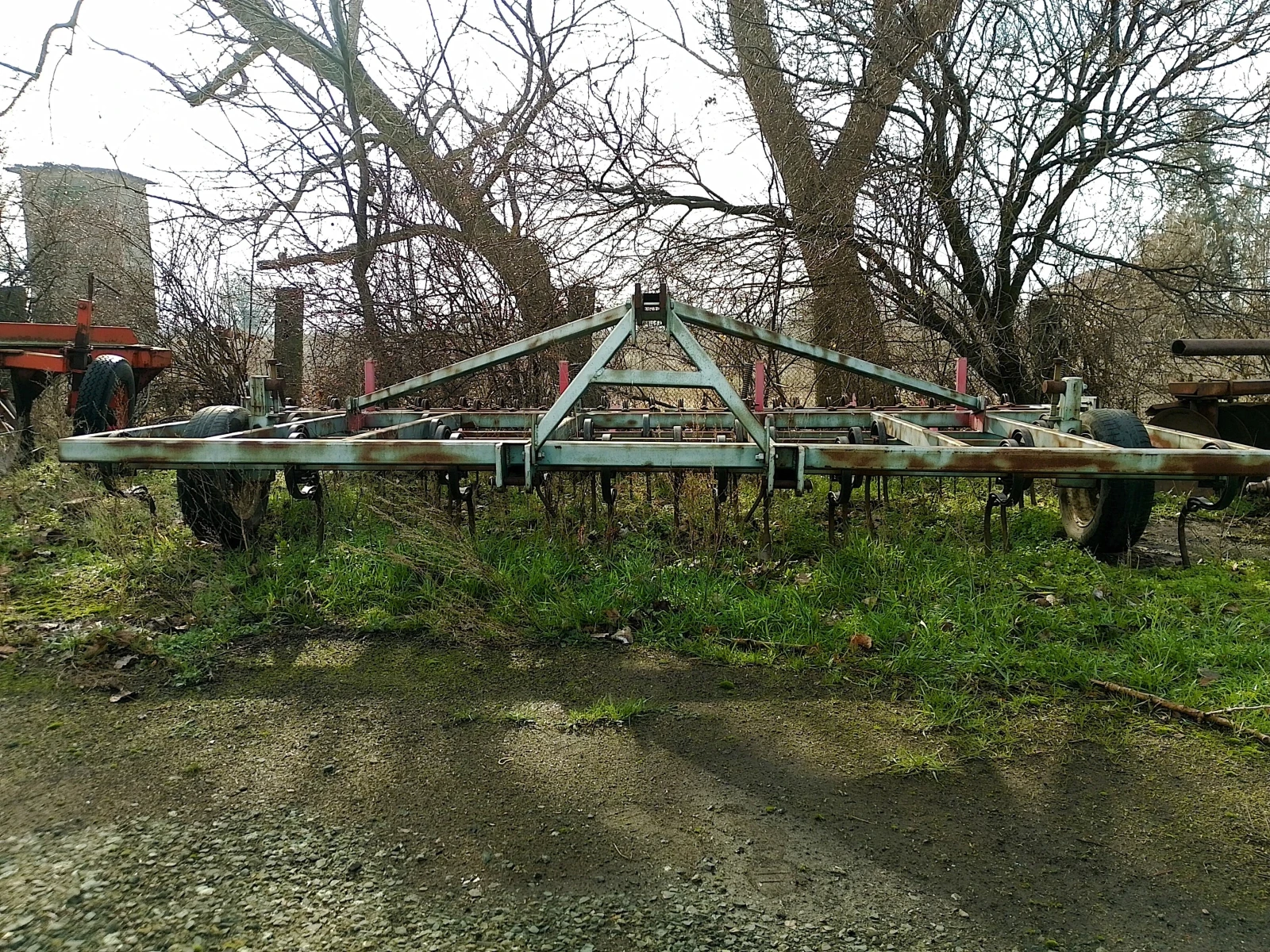 ���������� ��������� 4� | Mobile.bg � ����������� 1