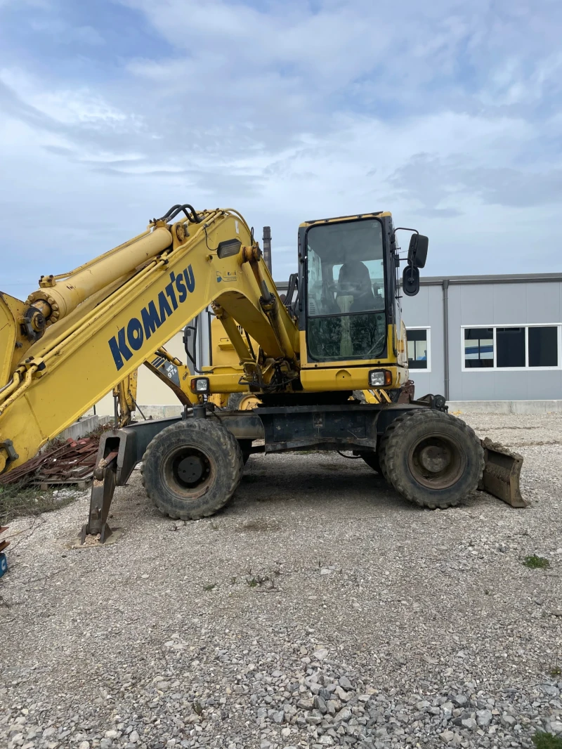 Багер Komatsu PW 160