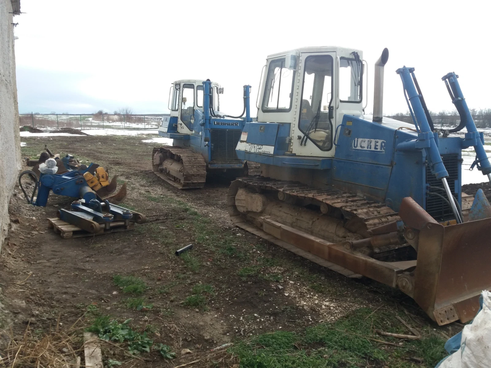  LIEBHERR  712 | Mobile.bg   14