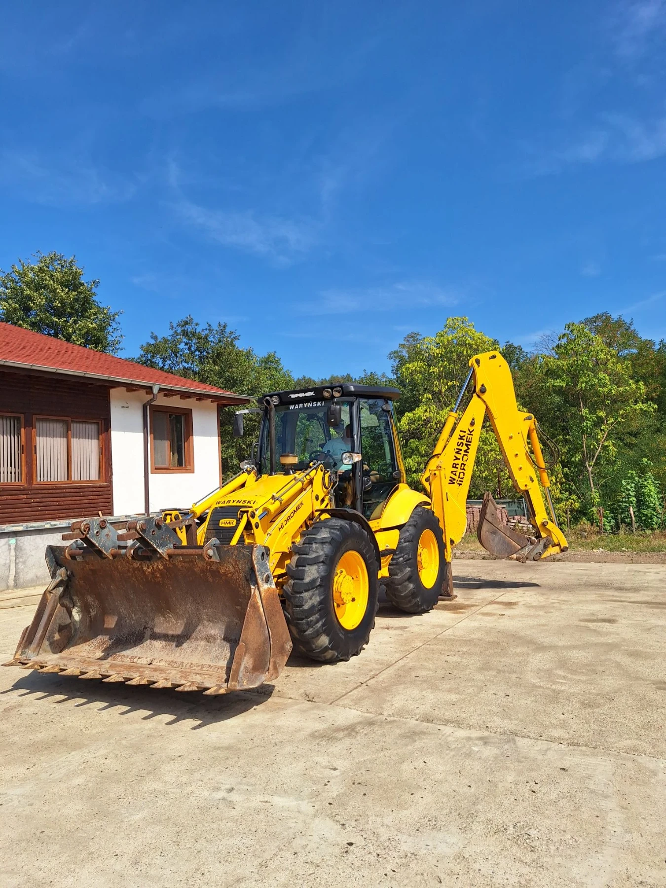 Багер Hidromek 102