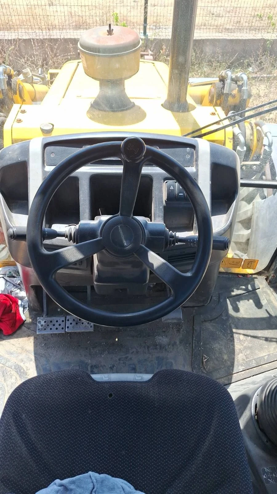 Багер Hidromek 102, снимка 9 - Индустриална техника - 55752183