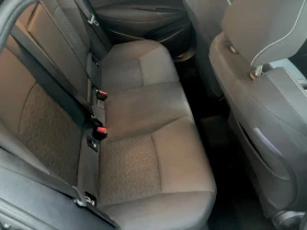 Toyota Corolla 1.8 Hybrid Гаранция до 2029 г., снимка 10