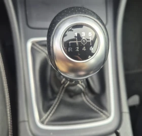 Mercedes-Benz CLA 200, снимка 7