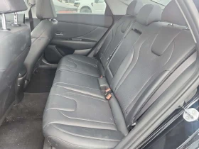 Hyundai Elantra ULTIMATE TECH| PANO | 2 КЛЮЧА| CARFAX| , снимка 11