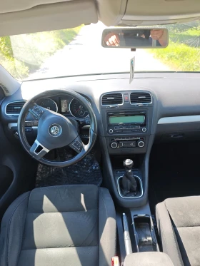 VW Golf 1.6ТДИ 105 КС, снимка 10