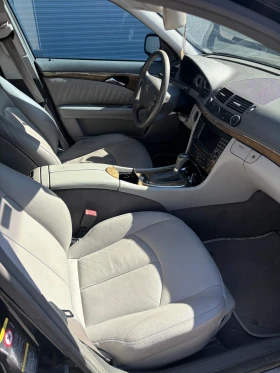 Mercedes-Benz E 320, снимка 7