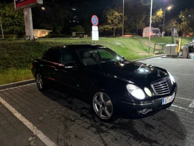 Mercedes-Benz E 320, снимка 15