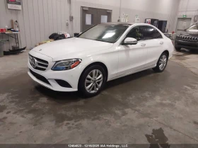 Mercedes-Benz C 300 * 4MATIC * CARFAX * БЕЗ ПЪРВОНАЧАЛНА ВНОСКА, снимка 2