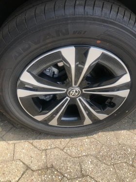 Toyota bZ4X undefined | Auto.bg — изображение 12