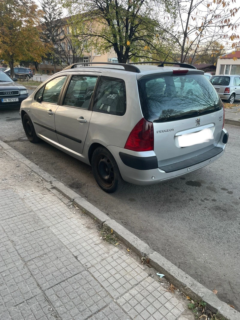 Peugeot 307 SW 1.6HDI, снимка 6 - Автомобили и джипове - 38516100