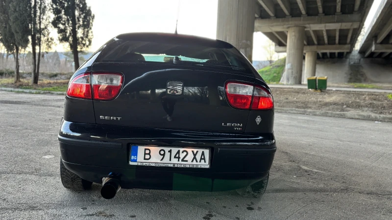 Seat Leon 1.9 TDI , снимка 5 - Автомобили и джипове - 48741382