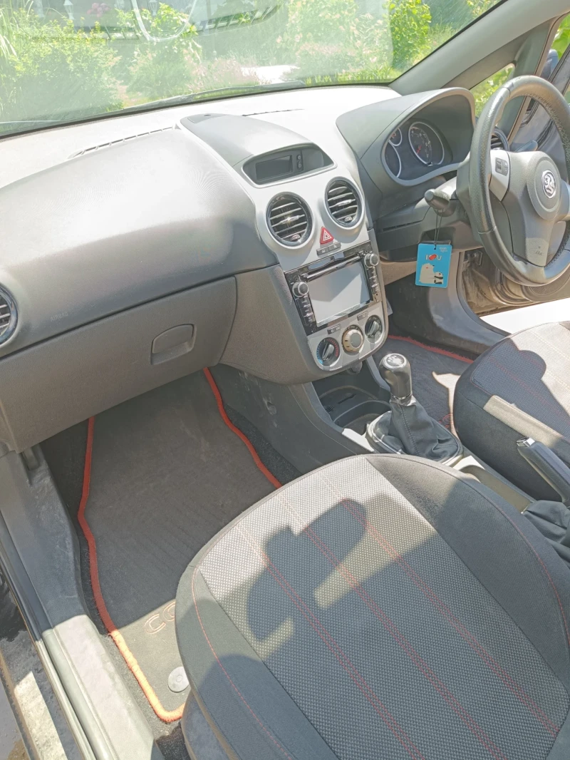 Opel Corsa, снимка 14 - Автомобили и джипове - 52419209
