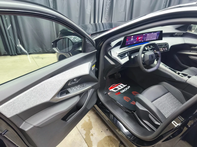 Peugeot 5008 1.2 145k.c AUTOMATIC Allure NAVI* CAM360* KEYLESS*, снимка 7 - Автомобили и джипове - 50904096