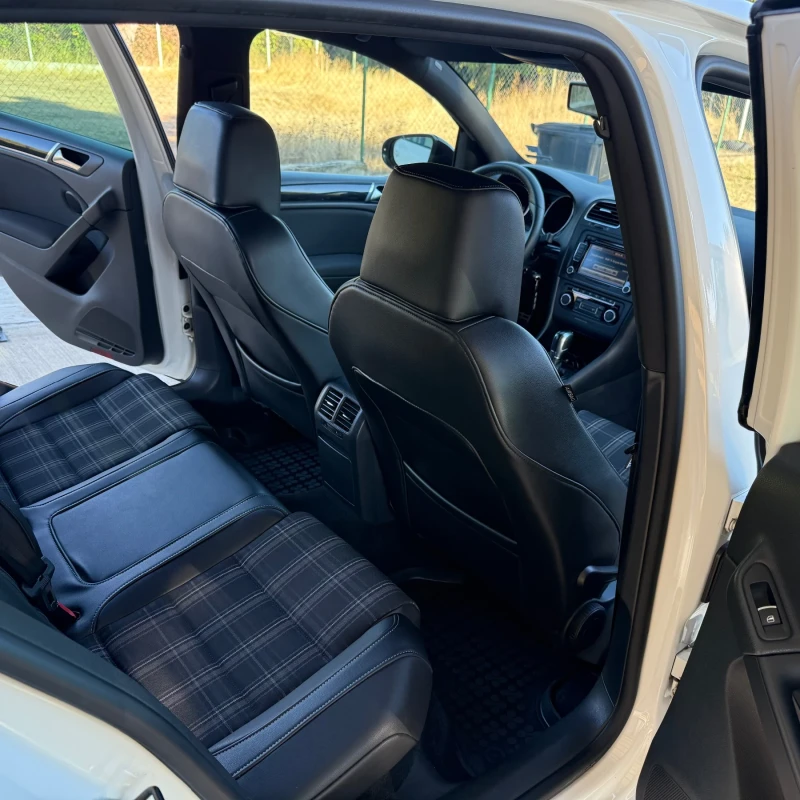 VW Golf Gtd , снимка 9 - Автомобили и джипове - 52971861