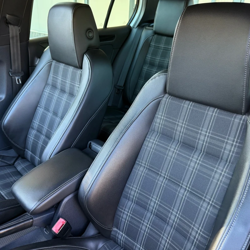 VW Golf Gtd , снимка 11 - Автомобили и джипове - 52971861
