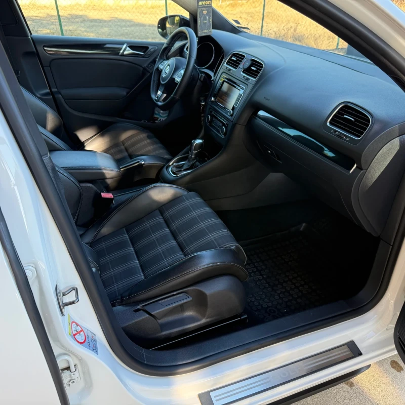VW Golf Gtd , снимка 8 - Автомобили и джипове - 52971861