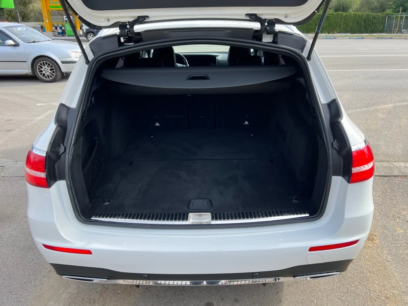 Mercedes-Benz E 220 4matic AMG , снимка 5 - Автомобили и джипове - 51929753