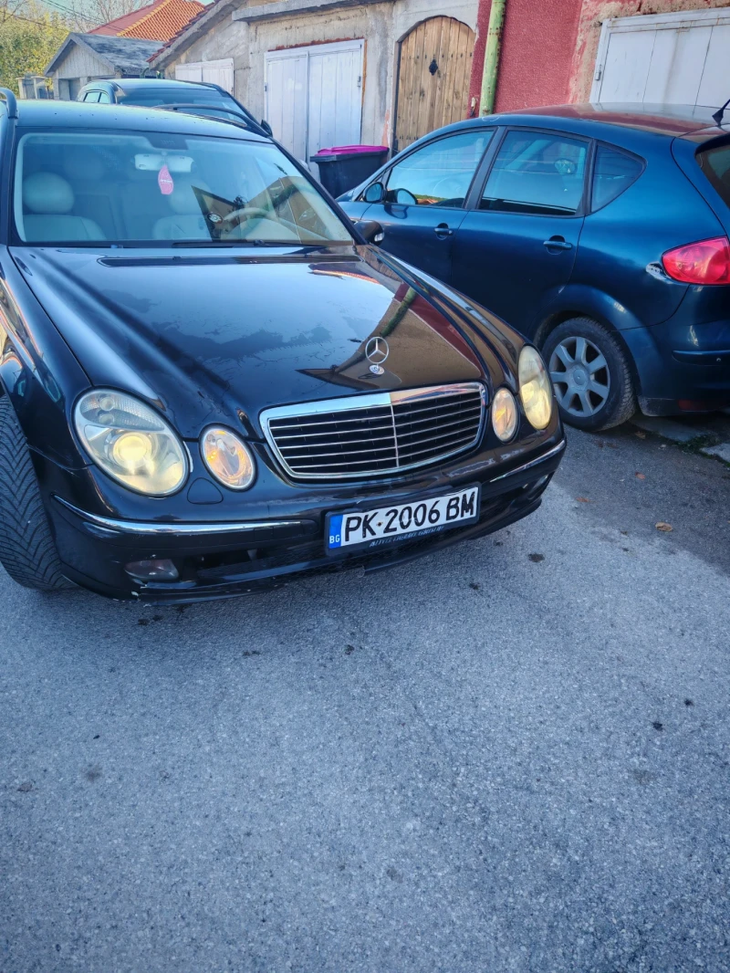 Mercedes-Benz E 270 Комби, снимка 10 - Автомобили и джипове - 52263647