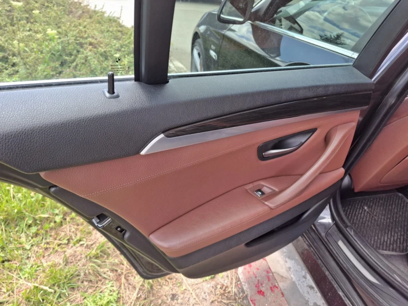 BMW 530 258 x-drive, снимка 9 - Автомобили и джипове - 52674046