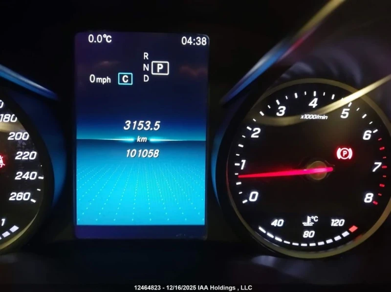 Mercedes-Benz C 300 * 4MATIC * CARFAX * БЕЗ ПЪРВОНАЧАЛНА ВНОСКА, снимка 15 - Автомобили и джипове - 52921355