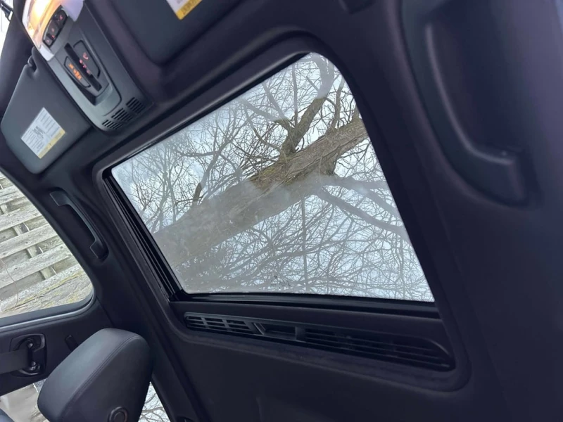 BMW 330 XDRIVE * ПЪЛЕН М ПАКЕТ* 8ZF* B48* , снимка 11 - Автомобили и джипове - 53380960