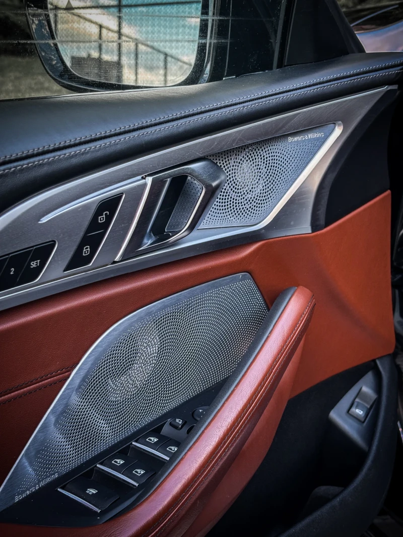 BMW 850 INDIVIDUAL | SWAROVSKI | ВСИЧКИ ЕКСТРИ, снимка 15 - Автомобили и джипове - 53404570