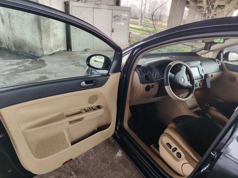 VW Golf Plus, снимка 11 - Автомобили и джипове - 53518646