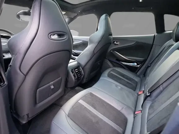 Aston Martin DBX = Air Suspension = Panorama �������� | Mobile.bg � ����������� 14